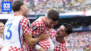 Live: Croatia in pole position as England labours in Group L