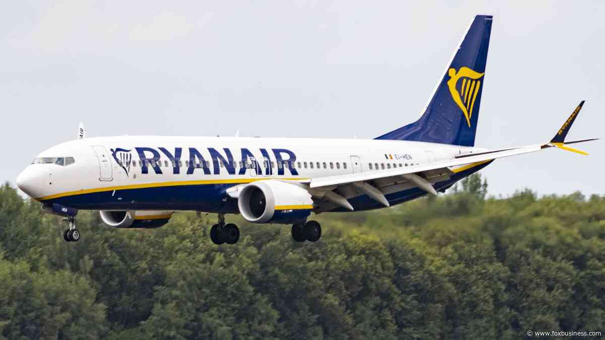 Ryanair 'reluctantly' ends mandatory fees for parents to sit with children amid investigation