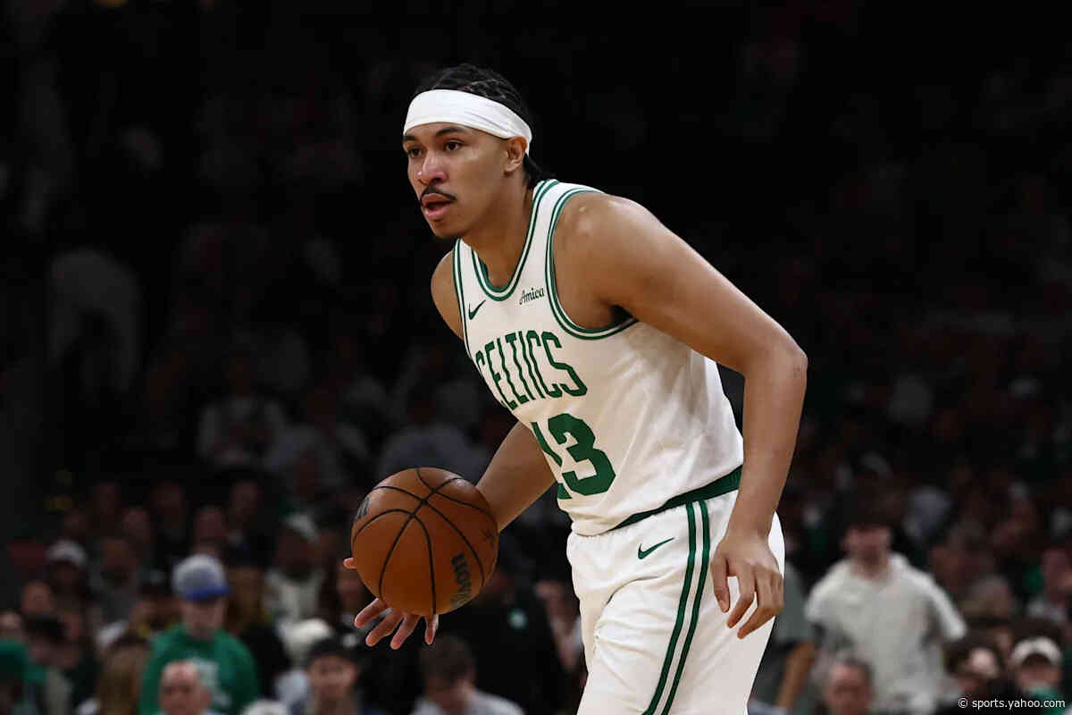 Boston Celtics Sign Ron Harper Jr. to Three-Year Deal