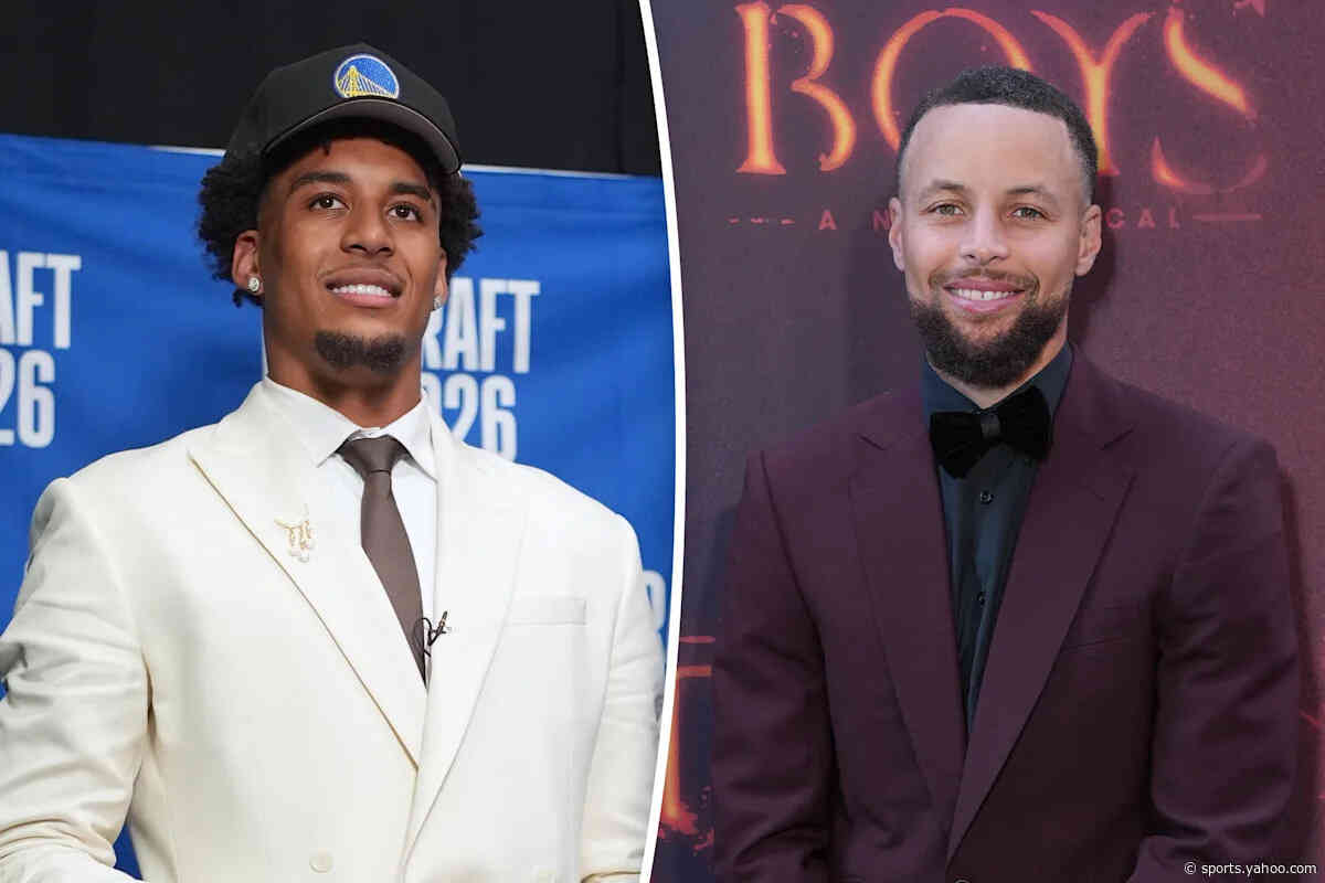 Warriors rookie hilariously finds out locker next to Steph Curry’s
