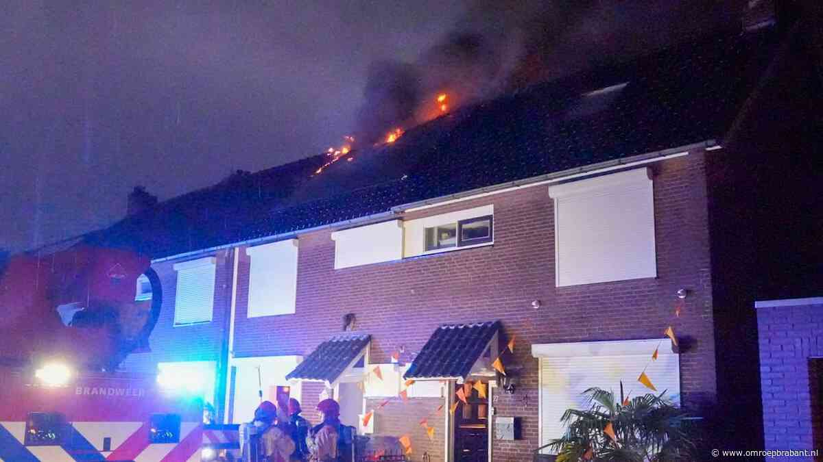 Zware buien teisteren Brabant: woningbranden en stormschade