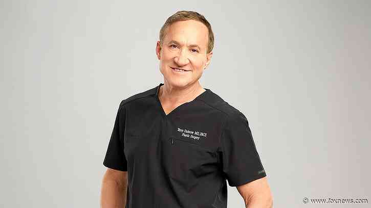 Hollywood plastic surgeon Dr. Terry Dubrow reveals the cosmetic mistake male celebrities keep making