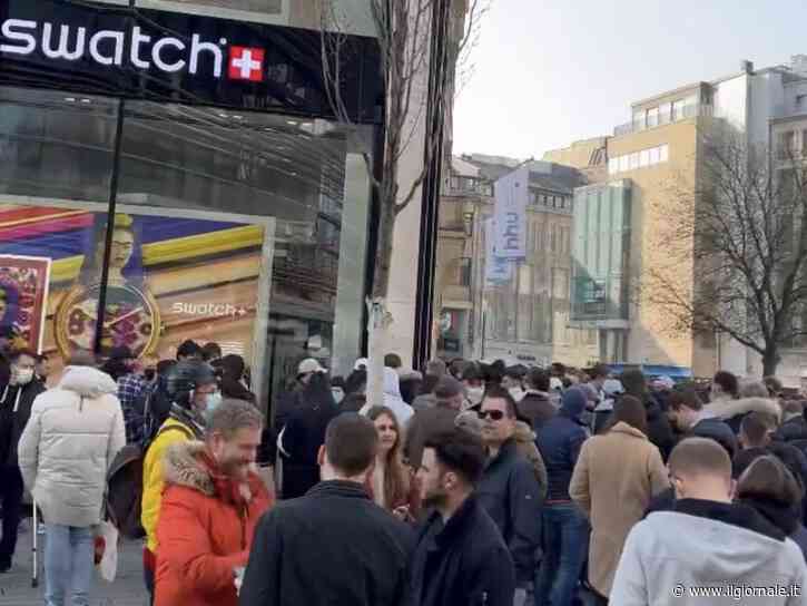 Swatch porta Samsung in tribunale. Il sospetto: "Copia i nostri  orologi"