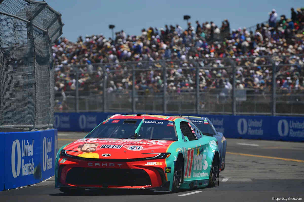Denny Hamlin quickly catching Tyler Reddick for points lead in 2026