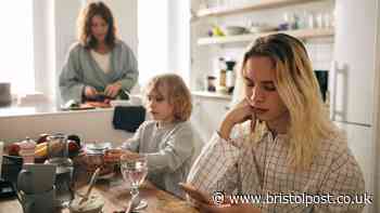 Doctor explains impact of youngsters coming off social media to parents