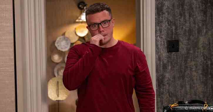 ‘Traumatic’ exit confirmed for Vinny in Emmerdale as devastating end looms