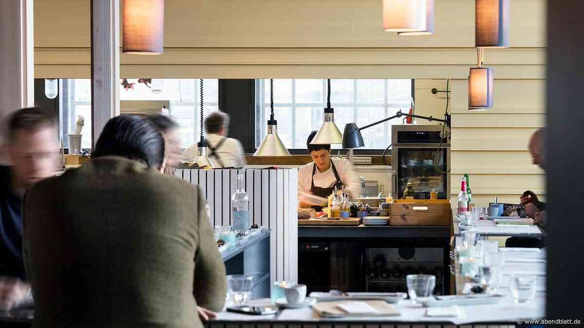 Hamburger Spitzenkoch verkündet Aus für preisgekröntes Restaurant an der Alster