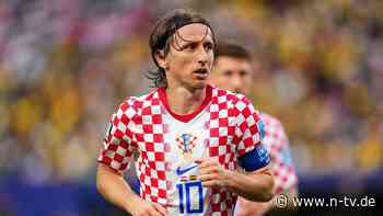 "Spielt, als wäre er 20": Super-Oldie Modric bringt Kroaten ins Schwärmen