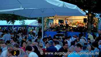 Beim Dorffest in Reutti wird in der Sommerhitze drei Tage lang gefeiert