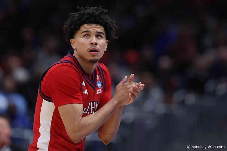 Knicks sign St. John’s guard to Summer League deal
