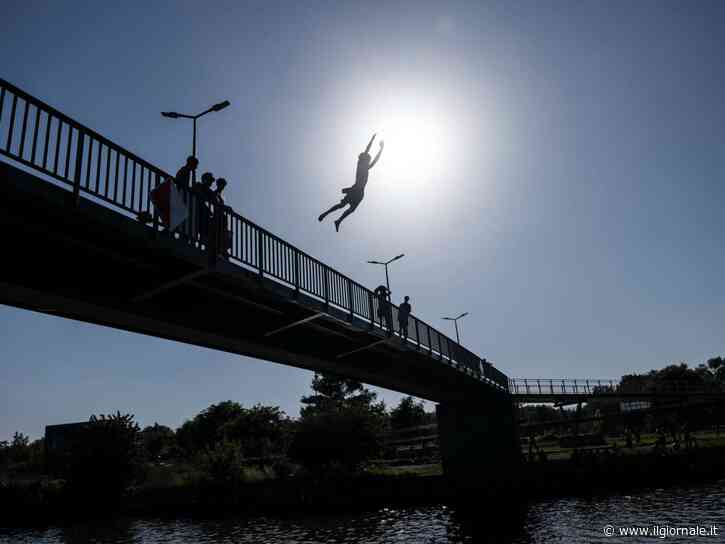 Caldo, i giorni del picco. Europa oltre i 40 gradi: "In migliaia a rischio"