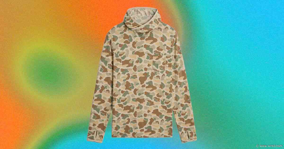 Why Wear Anything Other Than a Sun Hoodie This Summer? Our Picks for the Best
