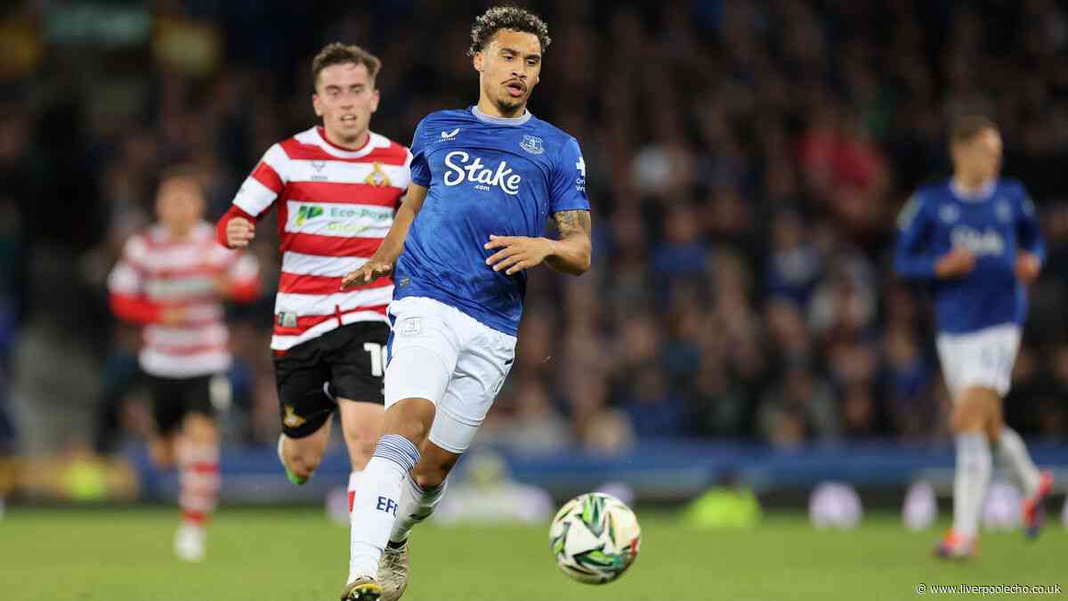 'Always be proud' - Everton defender sends emotional farewell message as he leaves club