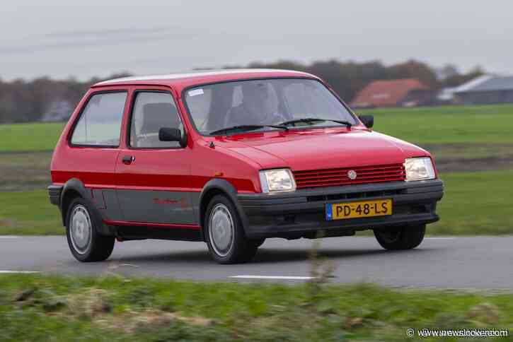 Fluitjes, plofjes, wat is rijden leuk met dit zeldzame stukje Britse autohistorie!