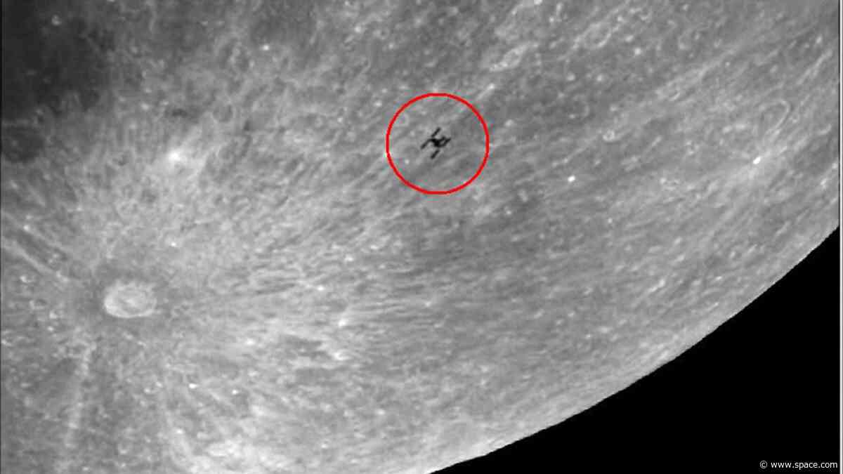 Watch China's Tiangong space station cross the moon in stunning amateur footage