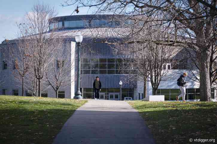 Research at Middlebury College reveals nuanced story about artificial intelligence use