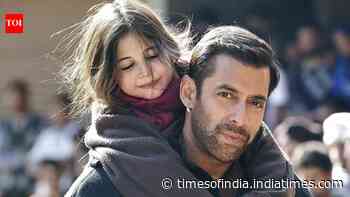 Salman Khan's co-star spit chicken in his hand 20 times during 'Bajrangi Bhaijaan' shoot