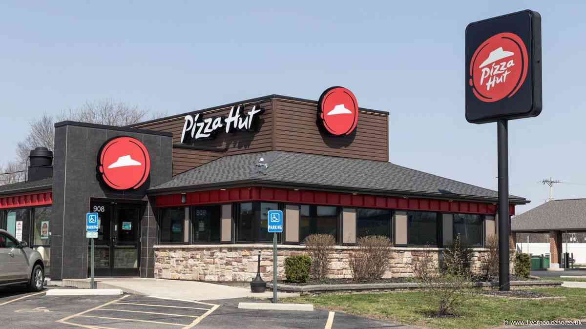 Pizza Hut shopper orders meal deal for lunch and people are floored by price