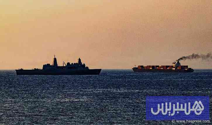 أزمة هرمز تتفاقم.. طهران تتمسك بترتيبات الملاحة وواشنطن ترد عسكريا