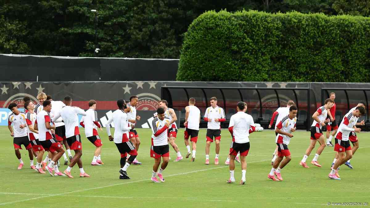 DFB-News: DFB-Training vor Paraguay mit allen Spielern