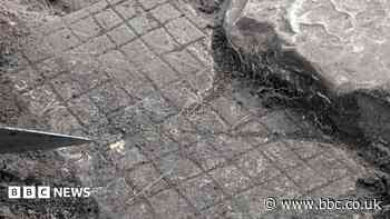 Excavated Roman board game revived by 3D printing