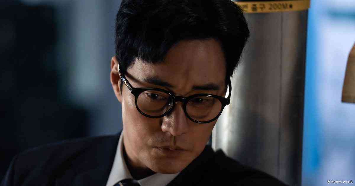 Netflix fans ‘already hooked’ on Korean spy thriller soaring up top 10 ranking