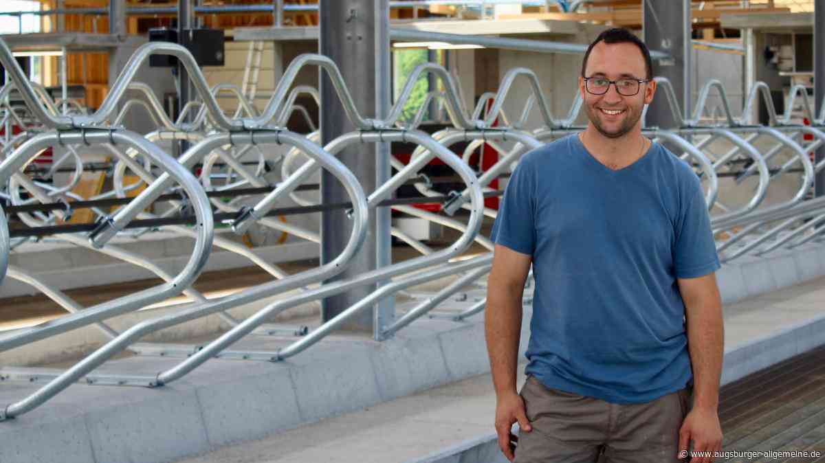 Melken, säubern, füttern: In diesem Stall in Rennertshofen versorgen künftig Roboter 150 Milchkühe