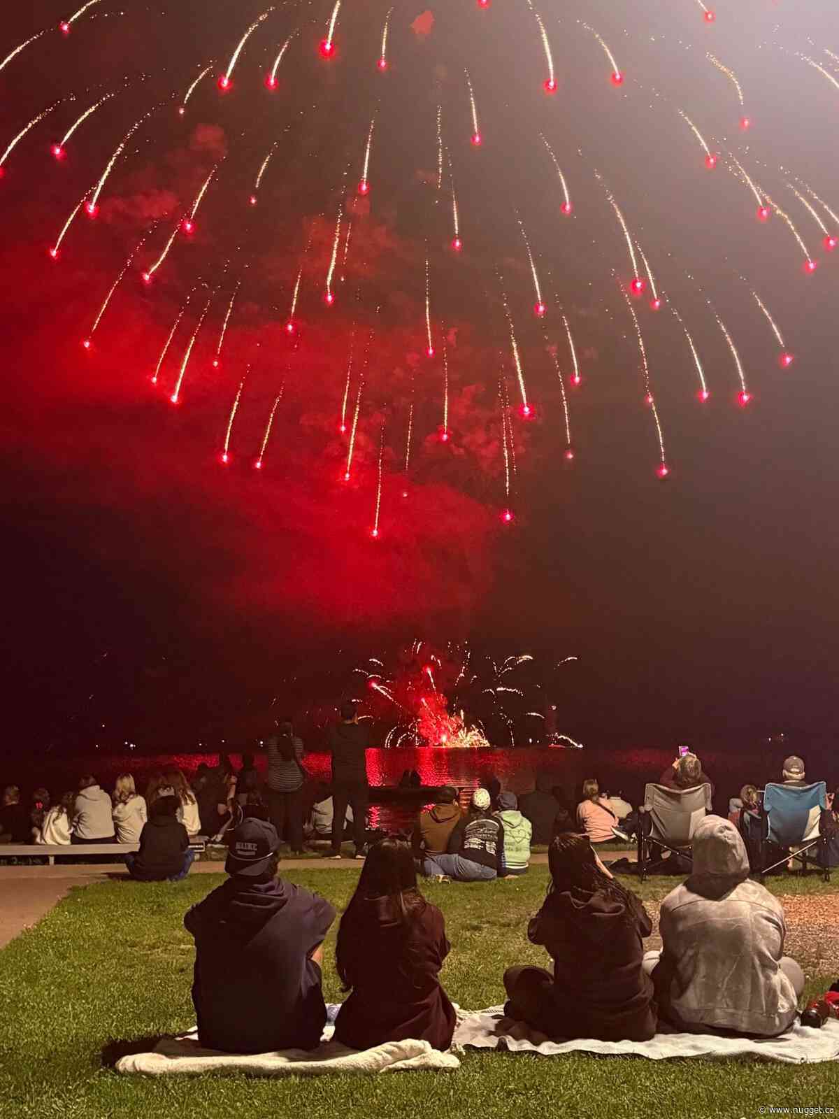 Spectacular fireworks light up Callander's Canada Day celebration - PHOTO GALLERY