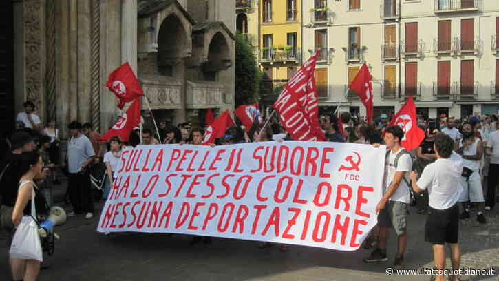 In 500 in piazza a Vicenza (con 37 gradi) contro il convegno con Vannacci: “È una citta antifascista, sfregio farlo parlare qui”