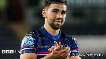 Wakefield scramble last-gasp win over Huddersfield