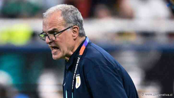 Revelaron reproche de Bielsa a los jugadores de Uruguay tras eliminación: "Me dejaron solo"