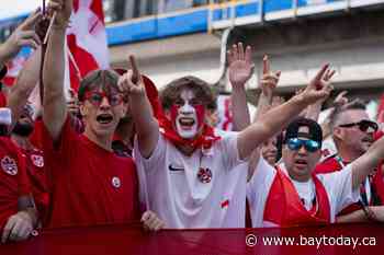 Fans cheer for Canada as team takes on South Africa in FIFA World Cup knockout stage