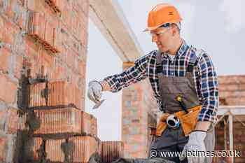 The AI-Proof Job That Can Pay Up to £90,000 a Year: Why More Britons Are Retraining as Bricklayers