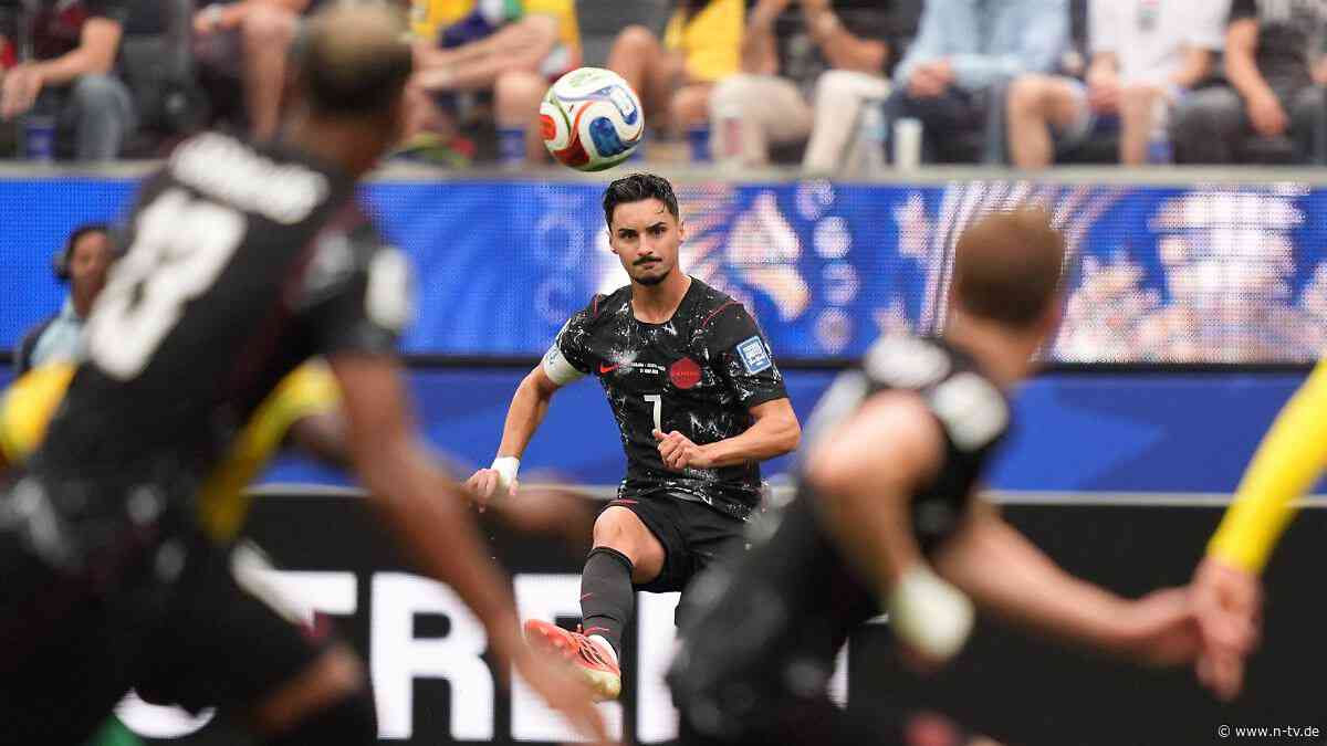 Ekstase nach mauem Kick: Gastgeber Kanada bucht ganz spät den WM-Verbleib