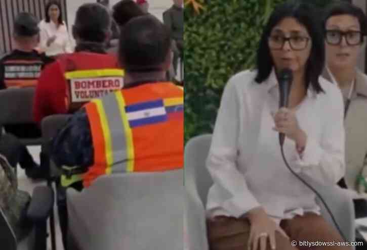 Critican a Delcy Rodríguez por sacar a rescatistas de sus labores por los terremotos "para hacer acto político"