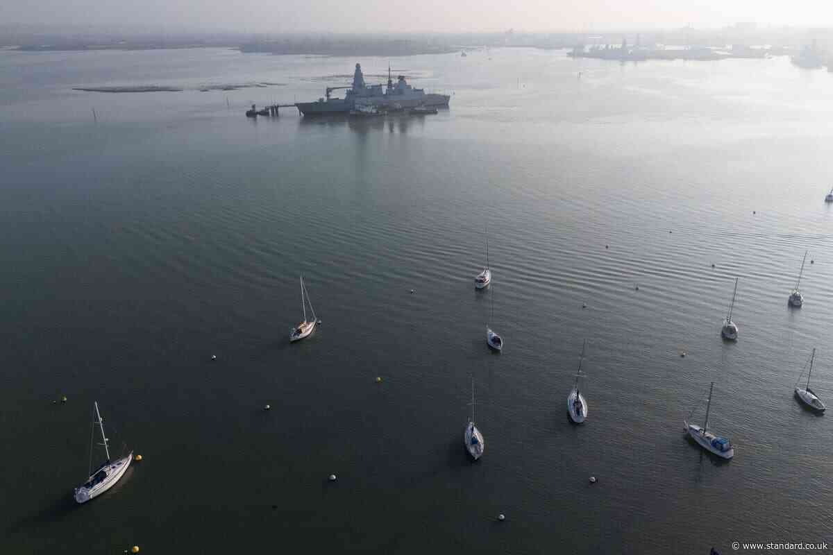 Plans to replace destroyers scrapped to make way for drone hubs in ‘hybrid Navy’