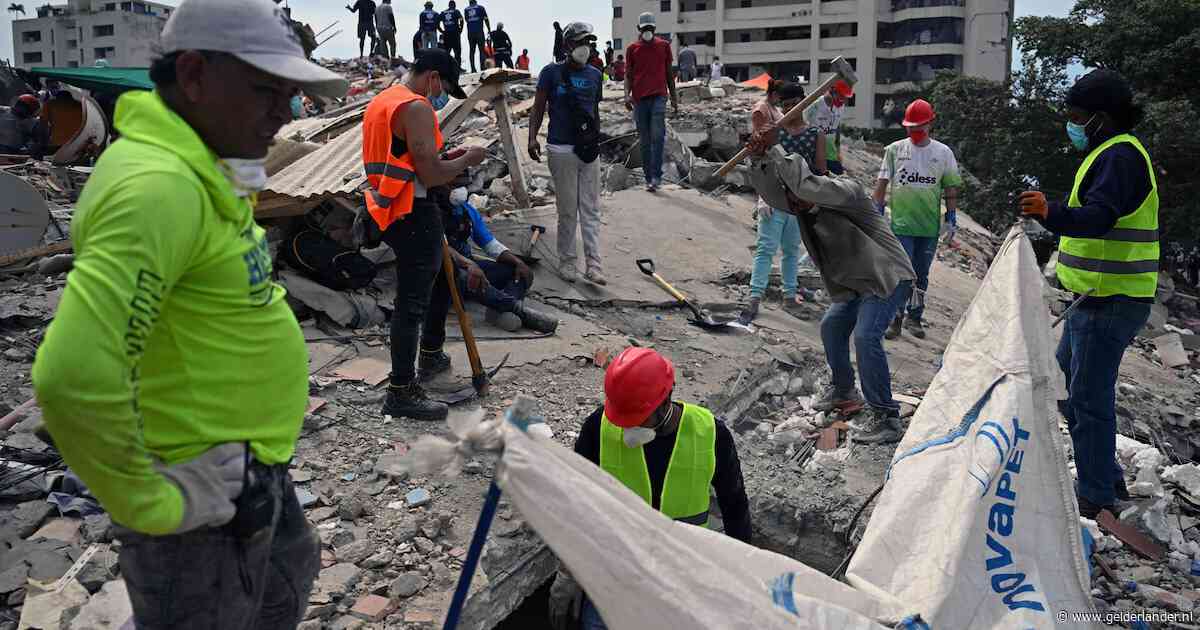 Vader en zoon vier dagen na aardbeving Venezuela onder puin vandaan gehaald