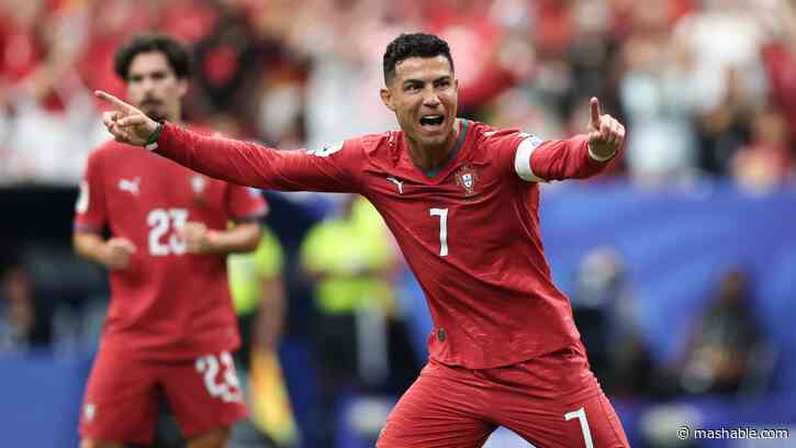 How to watch Colombia vs. Portugal online for free