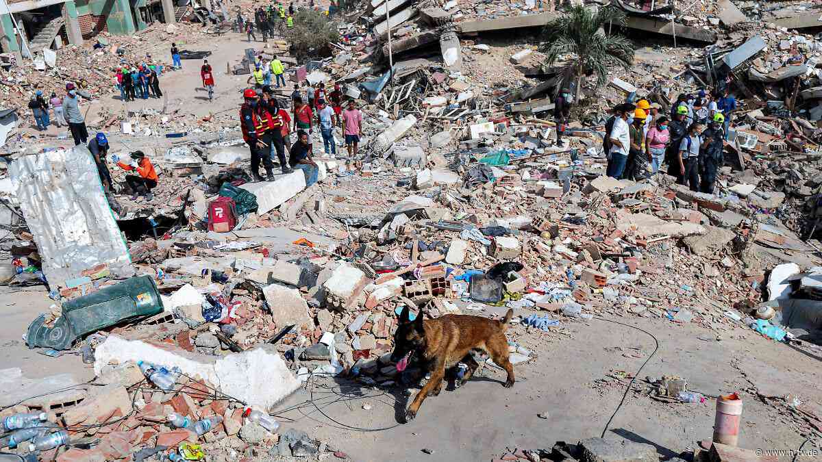 Rettungskräfte suchen weiter: Im Erdbebengebiet La Guaira riecht es nach Tod