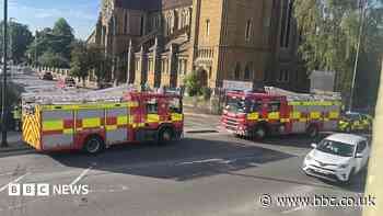 Pub keeps firefighters hydrated after cables fire