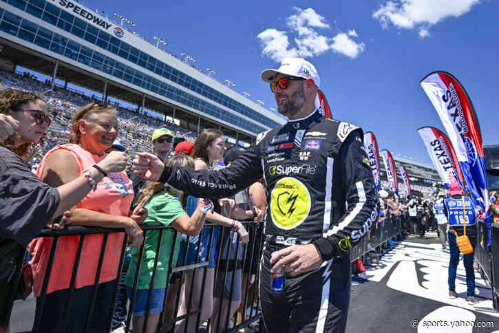 SVG Holds Off Chase Briscoe for Record-Tying Win at Sonoma