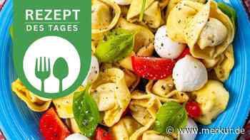 Einfacher Tortellini-Salat für heiße Tage: eine Sommerbeilage mit Charakter