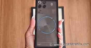 I tried turning the Red Magic 11S Pro into a handheld console, and it worked almost too well