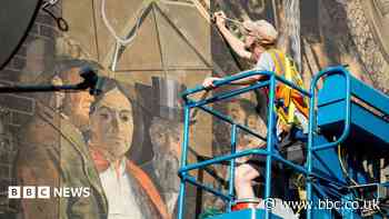 Mural reflecting city's trading history restored