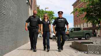 Thunder Bay Police Service extends foot patrol pilot program to address downtown safety concerns