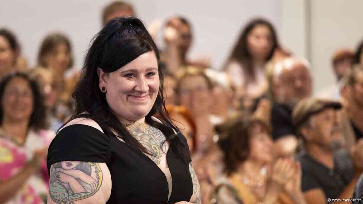 „Was wir tragen“ – Lena Schätte gewinnt den 50. Ingeborg-Bachmann-Preis