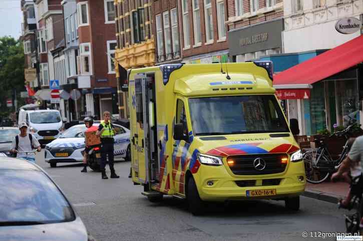 Motor en fietser betrokken bij ongeval op Nieuwe Ebbingestraat in Groningen