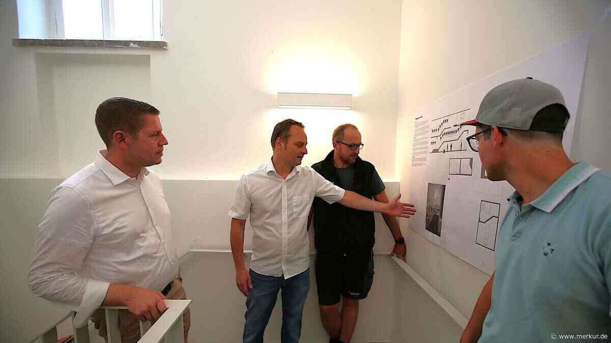 Neue Dauerausstellung im Skistadion: Besucher rasen digital die Kandahar hinunter