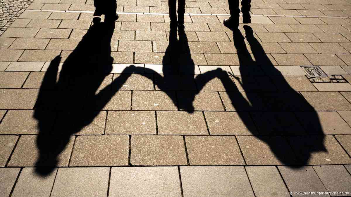 Droht dem Elterngeld das Aus? Neue Zahlen zeigen den drastischen Rückgang bei den Empfängern