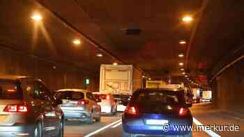 Anwohner fordert Durchfahrtsverbote für Schleichverkehr in Allach